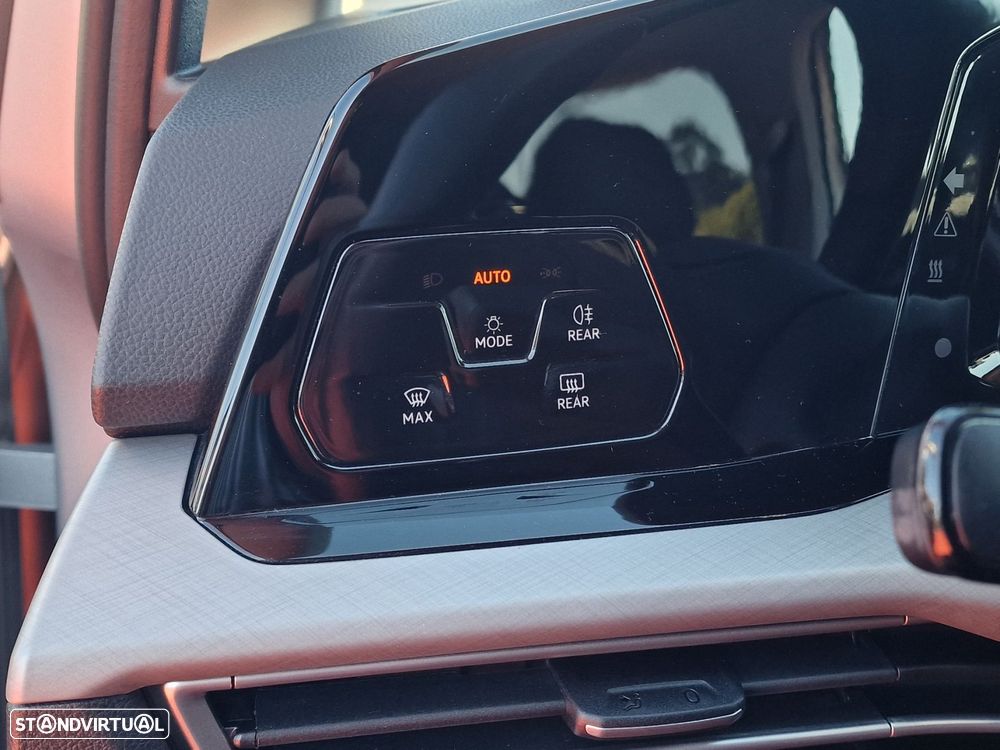 VW Golf 1.0 TSI Life - 19