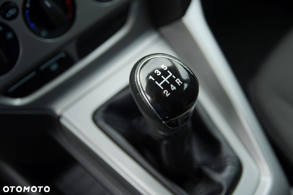 Ford Focus 1.6 Ti-VCT Titanium - 30