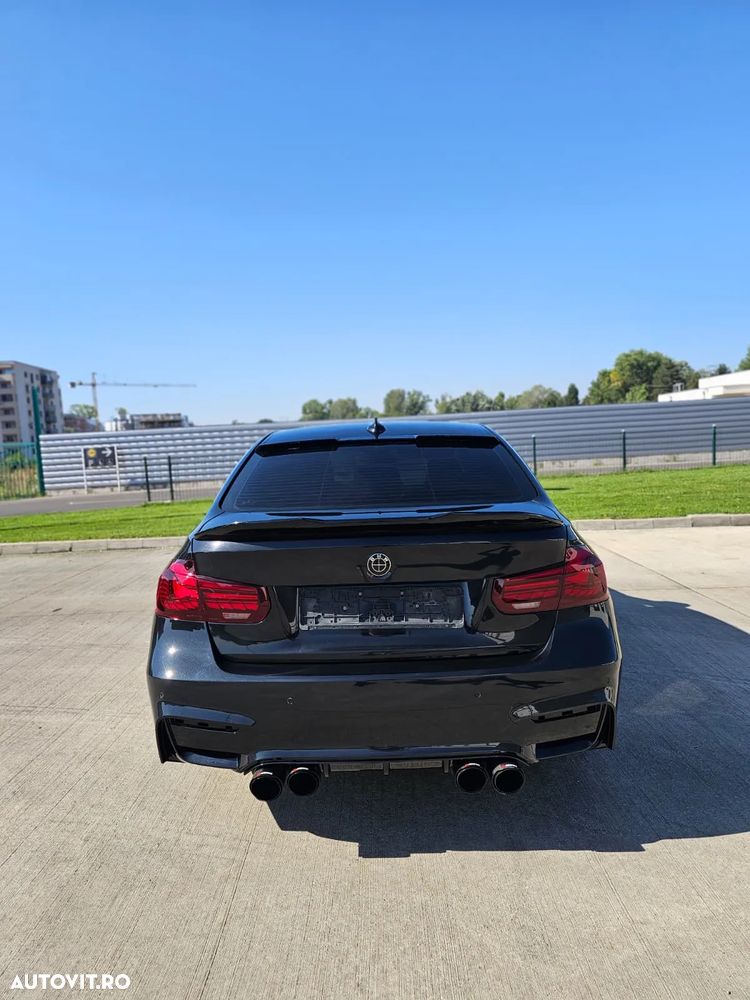 BMW Seria 3 318d Touring Aut. Luxury Line - 26