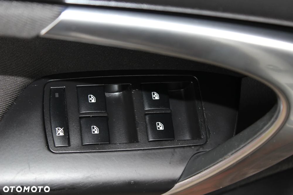 Opel Insignia 2.0 Turbo Sports Tourer - 25