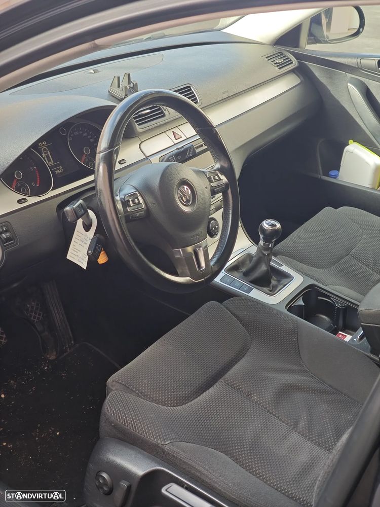 VW Passat Variant 2.0 TDI Confortline BM - 7