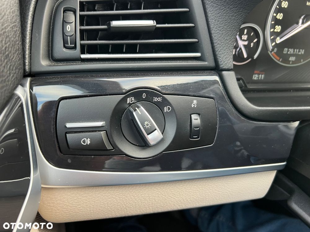BMW Seria 5 518d Luxury Line - 19