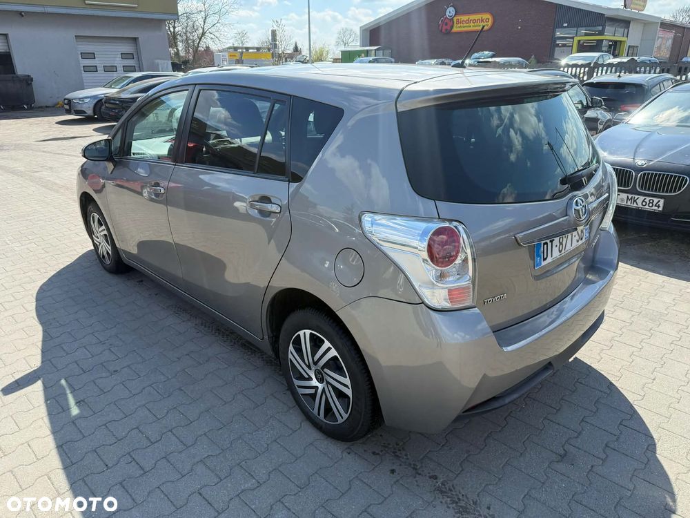 Toyota Verso 1.6 5-Sitzer Edition-S - 3
