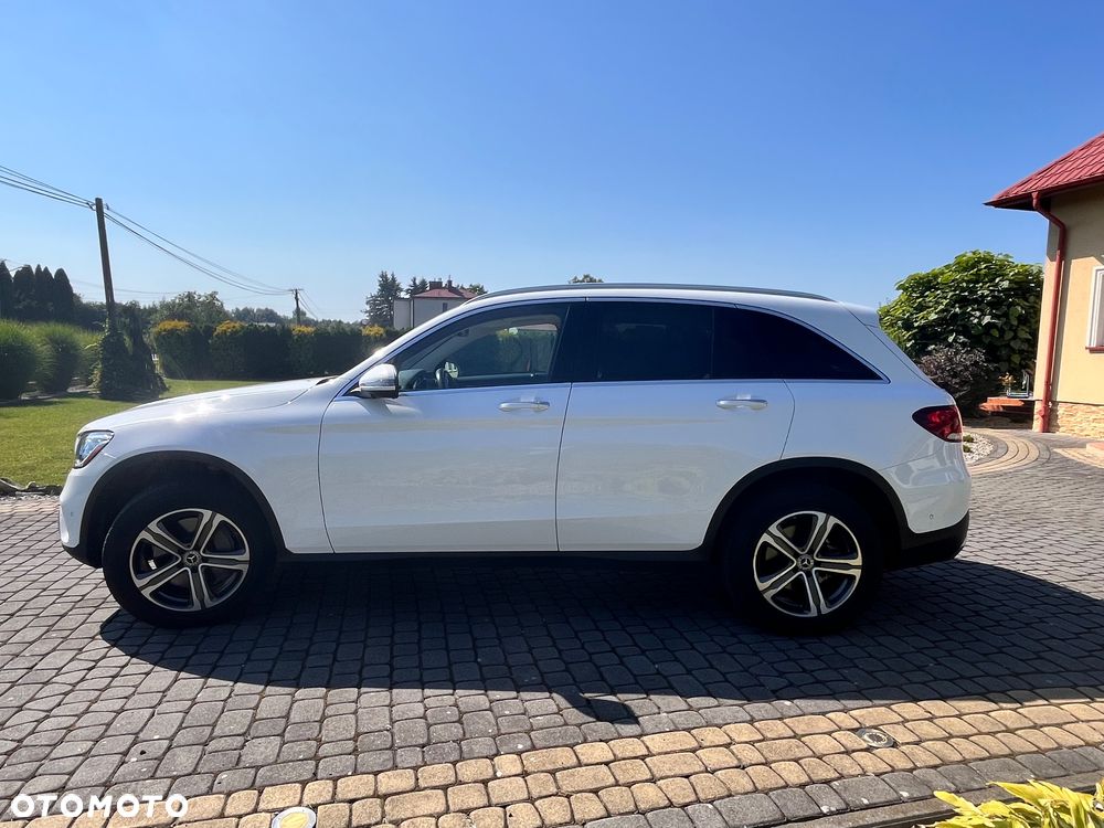 Mercedes-Benz GLC 300 4Matic 9G-TRONIC Exclusive - 4