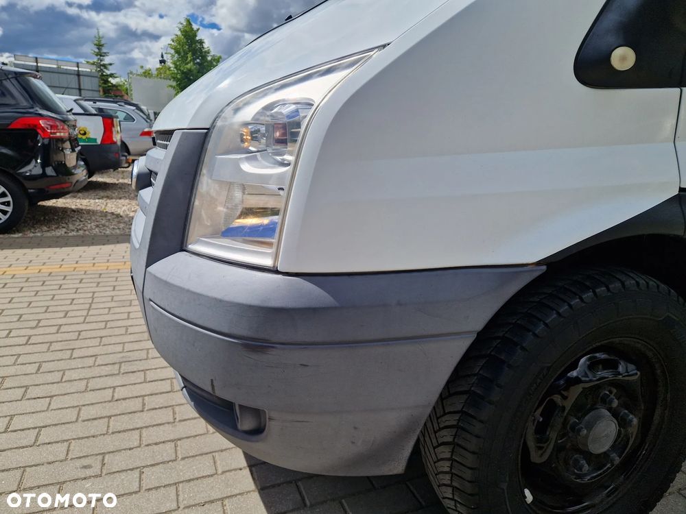 Ford TRANSIT - 21