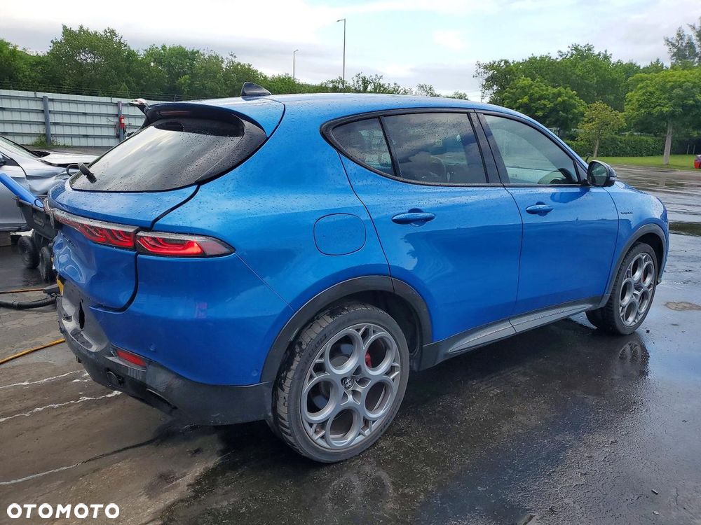 Alfa Romeo Tonale 1.3 VGT Q4 Veloce - 4
