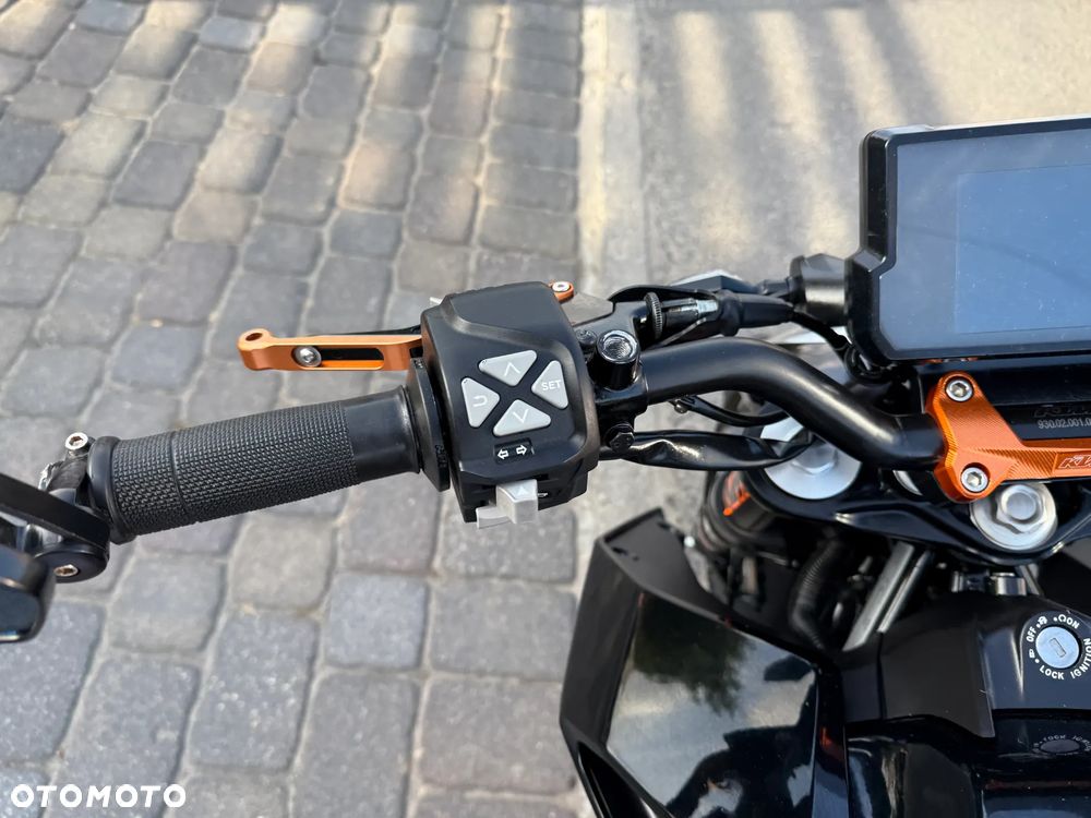 KTM Duke - 22