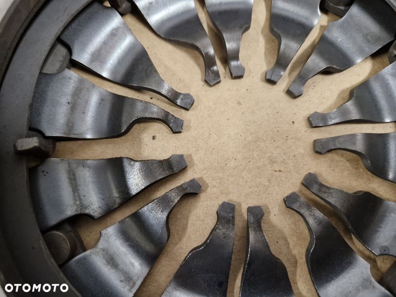 renault kadjar 1.2 tce sprzęgło dwumasowe koło tarcza docisk a0521 - 8