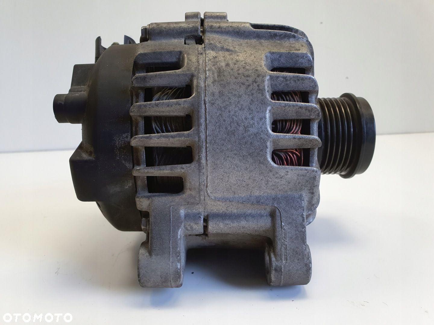 Volvo V70 III 1.6 D D2 ALTERNATOR valeo 30659390 150A - 6