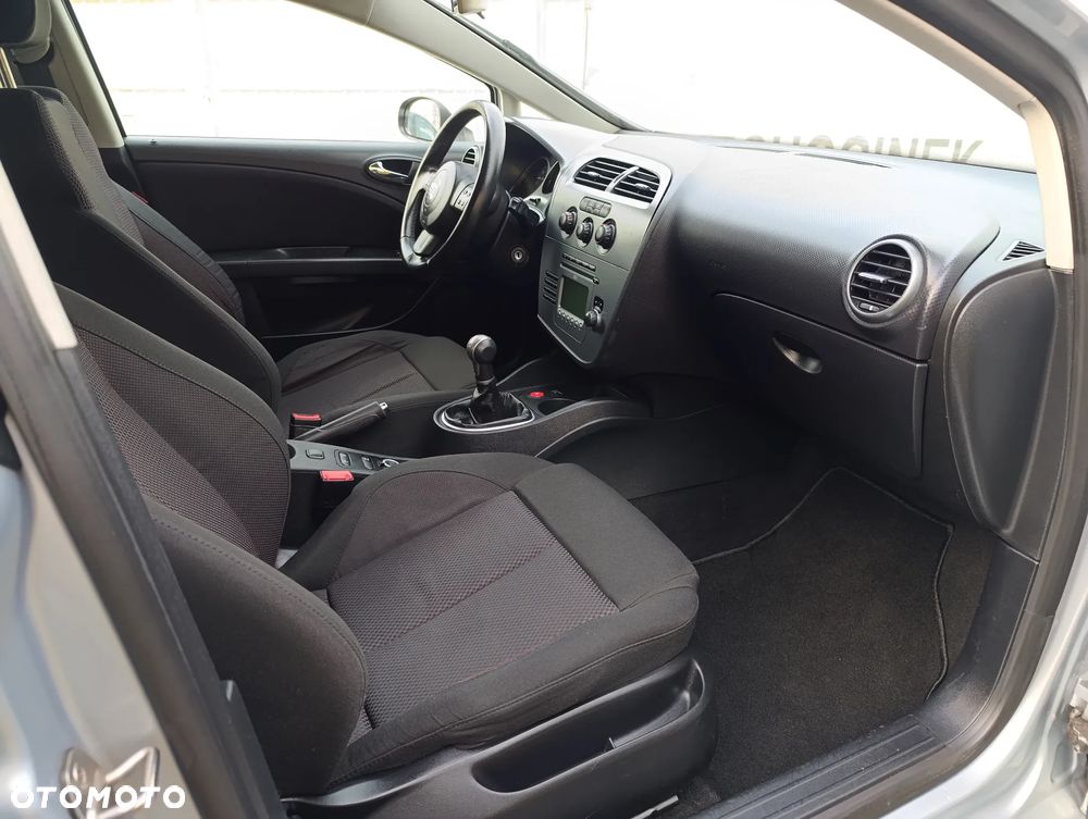 Seat Leon 1.6 Style - 8