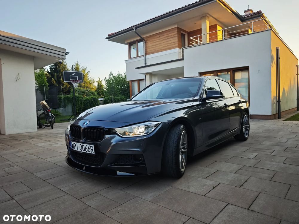 BMW Seria 3 328i M Sport - 40