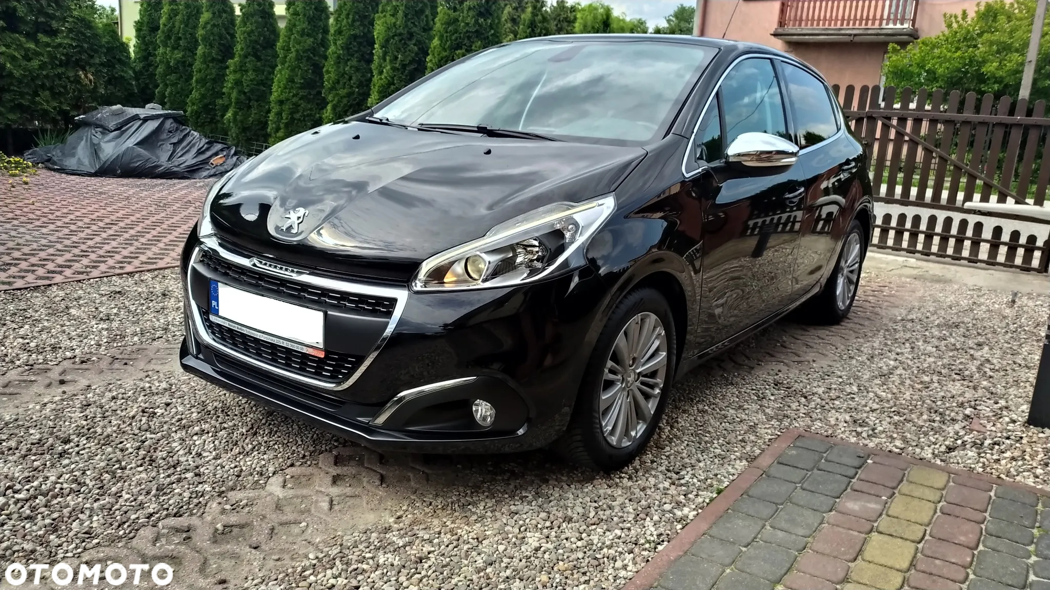 Peugeot 208 1.2 PureTech GPF Allure S&S - 15