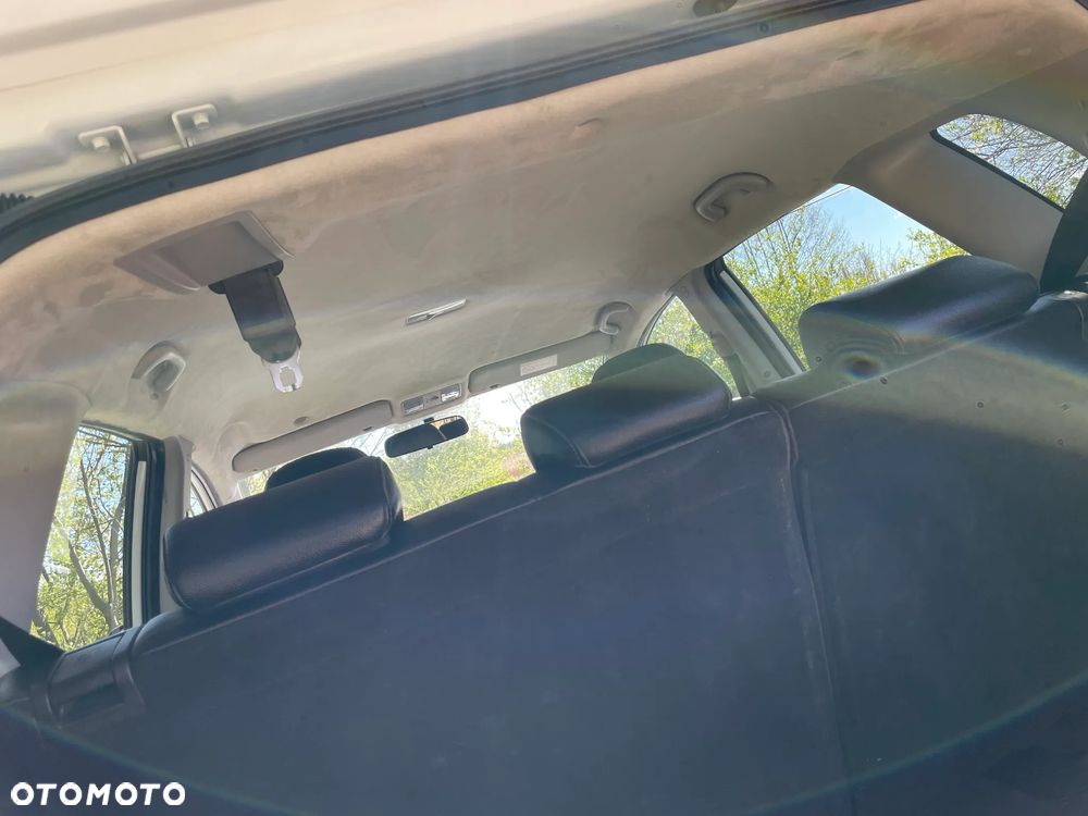 Kia Venga 1.4 CVVT Business Line - 25