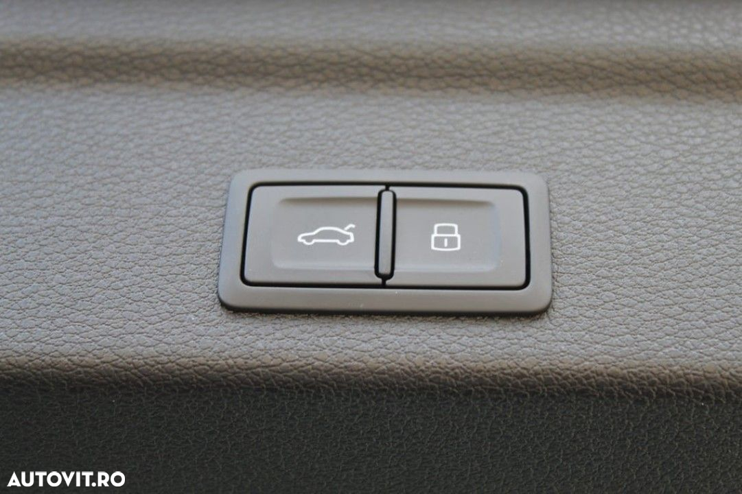 Audi Q3 - 18