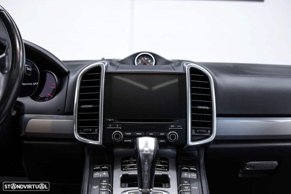 Porsche Cayenne GTS Tiptronic S - 28