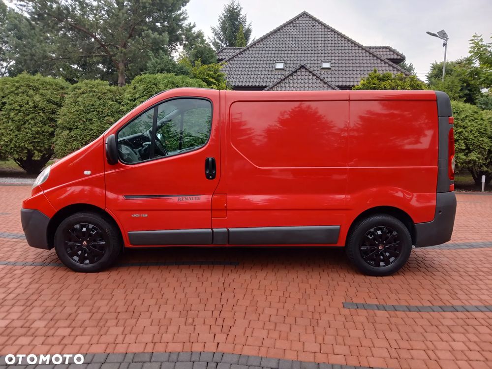 Renault TRAFIC - 6