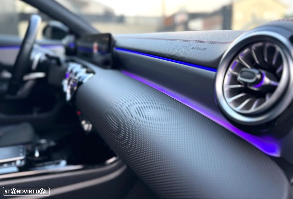 Mercedes-Benz CLA 250 e Shooting Brake AMG Line - 39