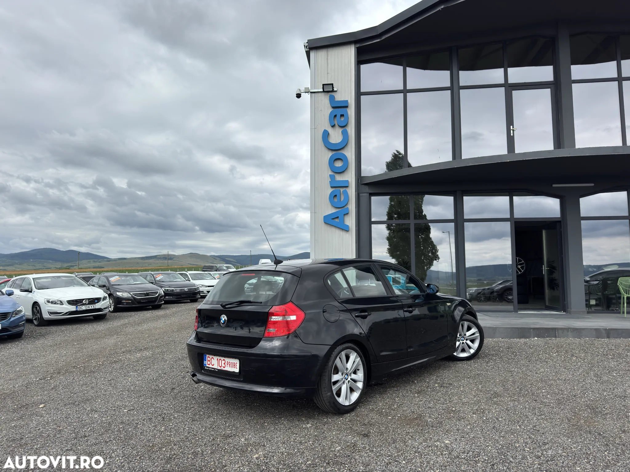 BMW Seria 1 118d - 6