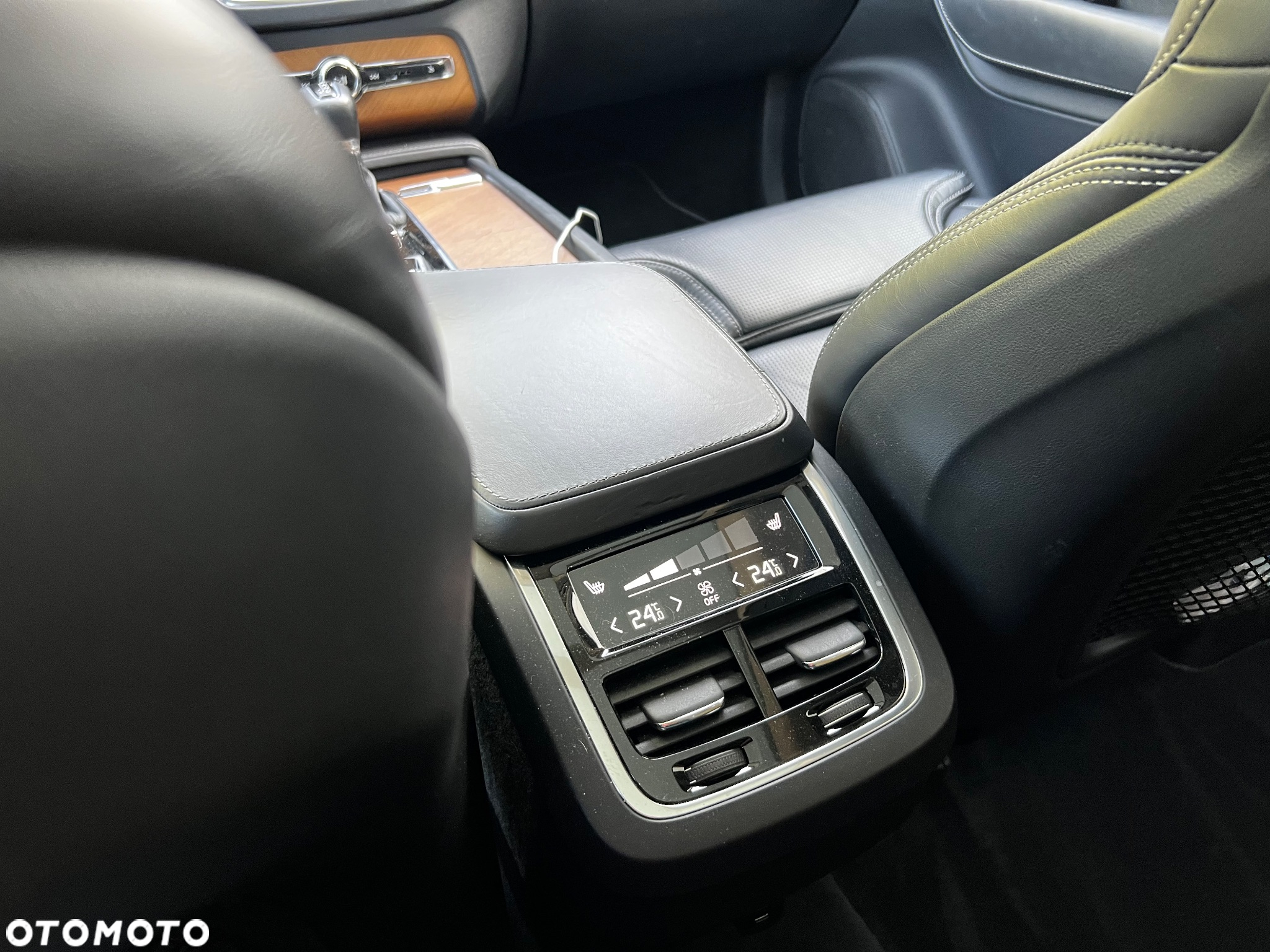 Volvo XC 90 T6 AWD Inscription 7os - 23