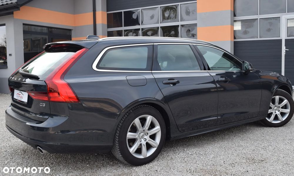 Volvo V90 D3 Momentum Pro - 13