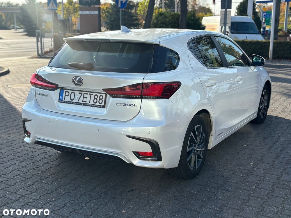 Lexus CT - 6