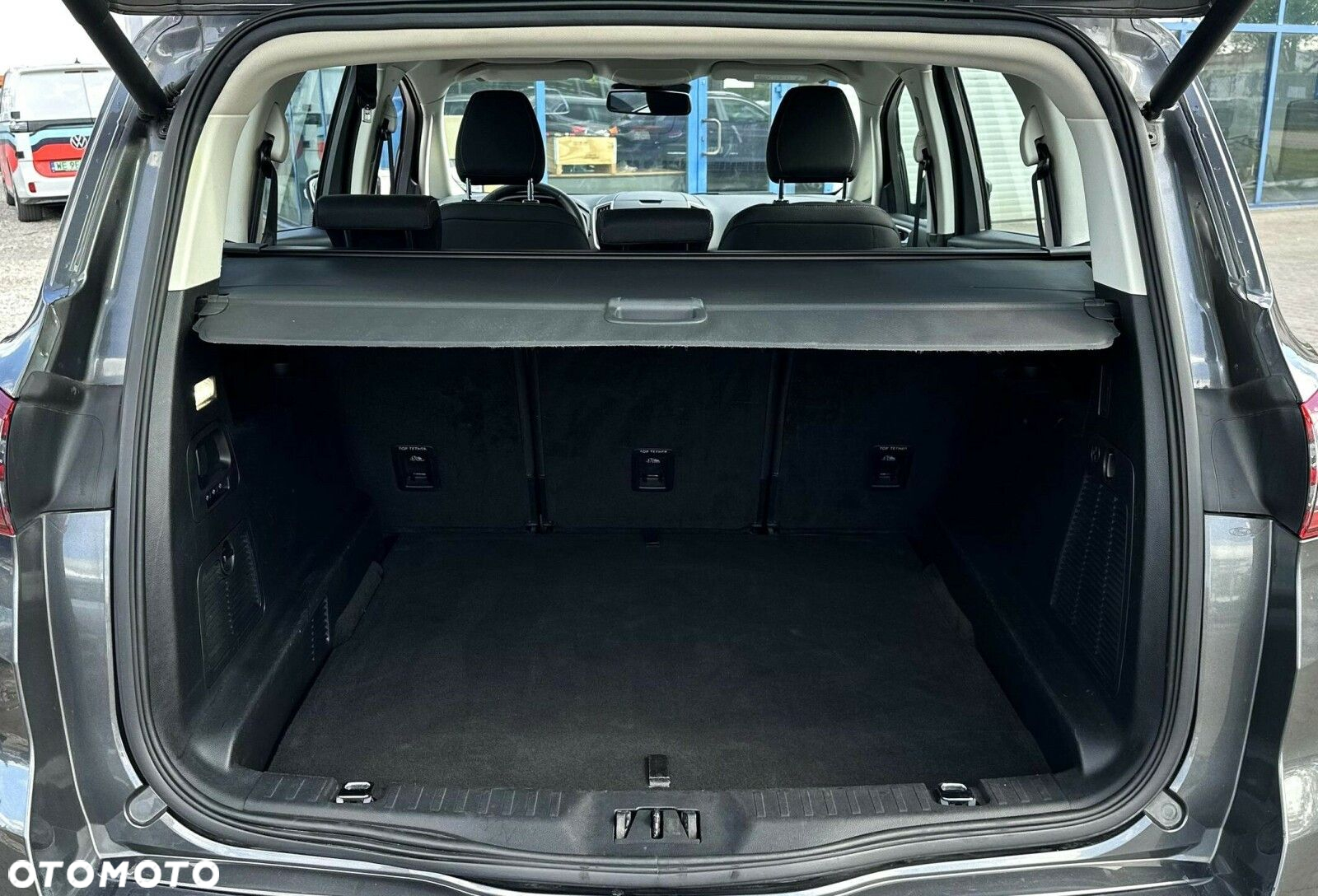 Ford S-Max - 23