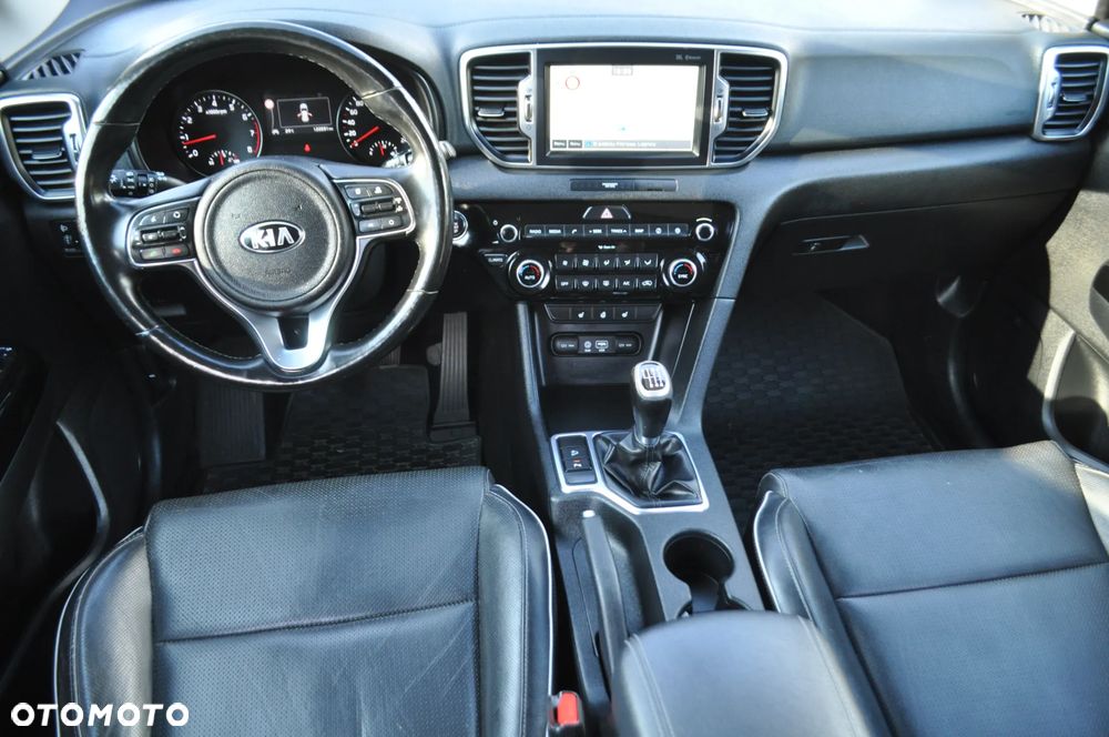 Kia Sportage 1.6 GDI Black Edition 2WD - 21