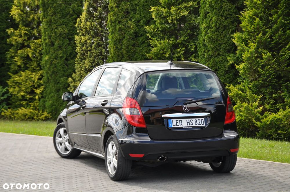 Mercedes-Benz Klasa A 170 BlueEFFICIENCY Avantgarde - 15