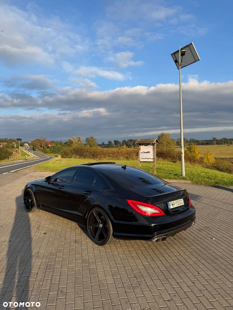 Mercedes-Benz CLS 500 4-Matic BlueEff - 5