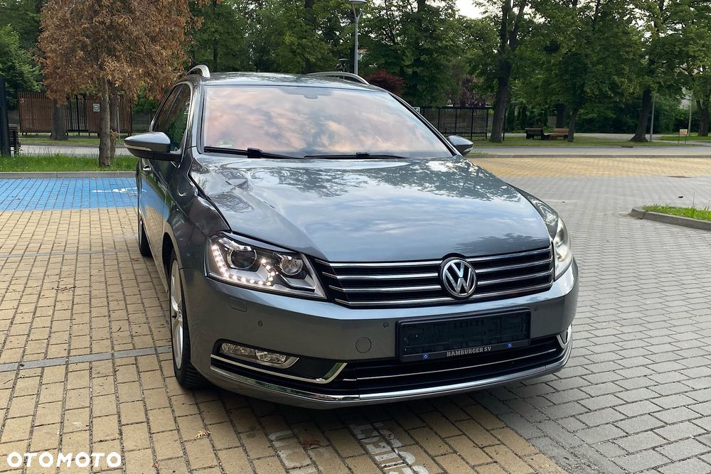 Volkswagen Passat 2.0 TDI DSG BlueMotion Technology Highline - 23