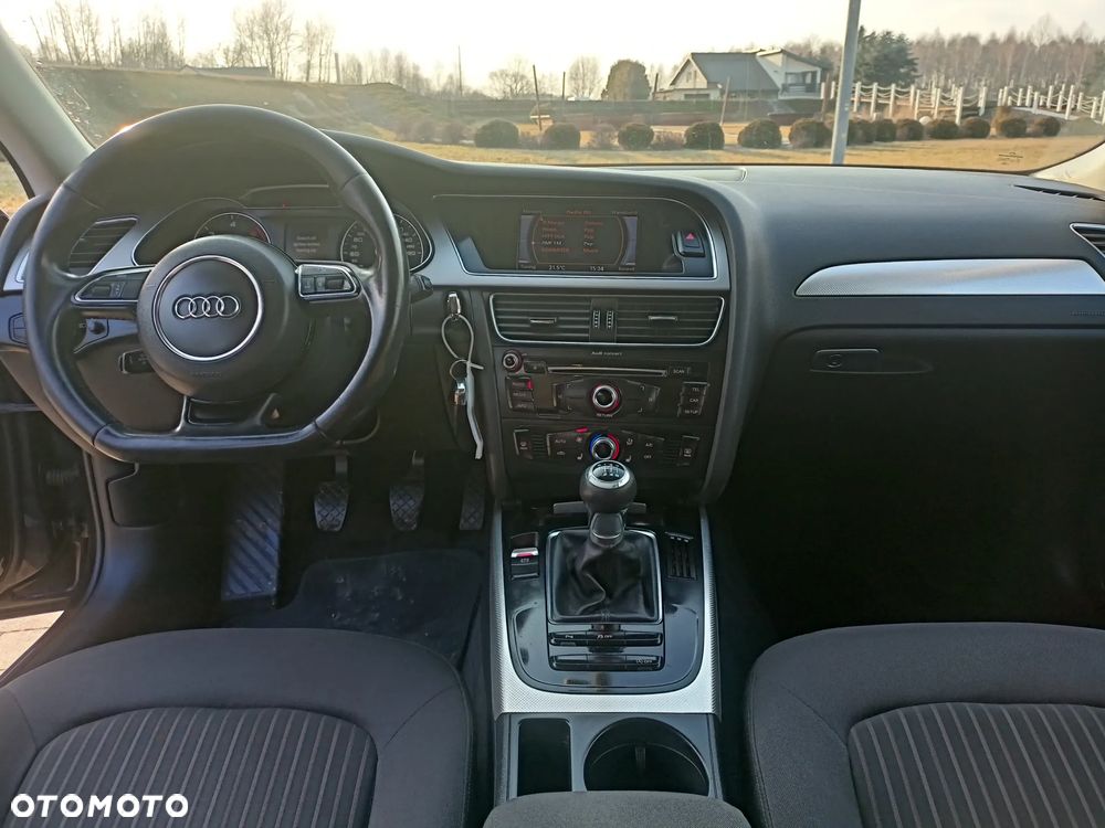 Audi A4 Avant 2.0 TDI - 15