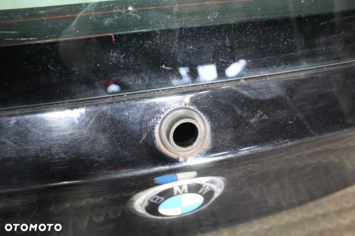KLAPA TYLNA BMW 1 116I E81 668 - 2