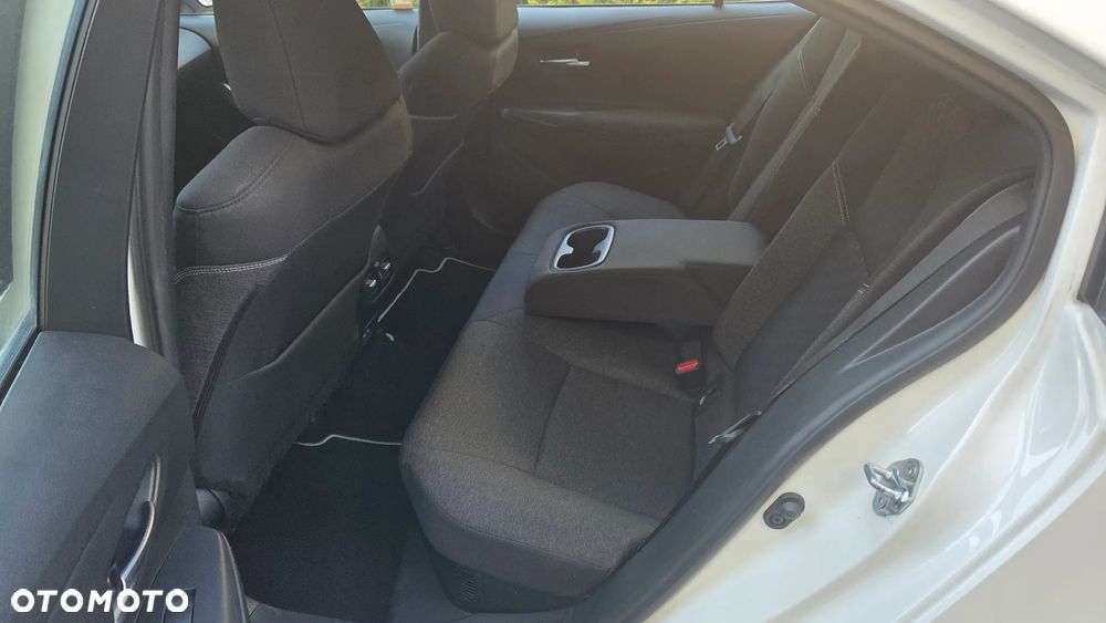 Toyota Corolla 1.8 Hybrid Comfort - 20