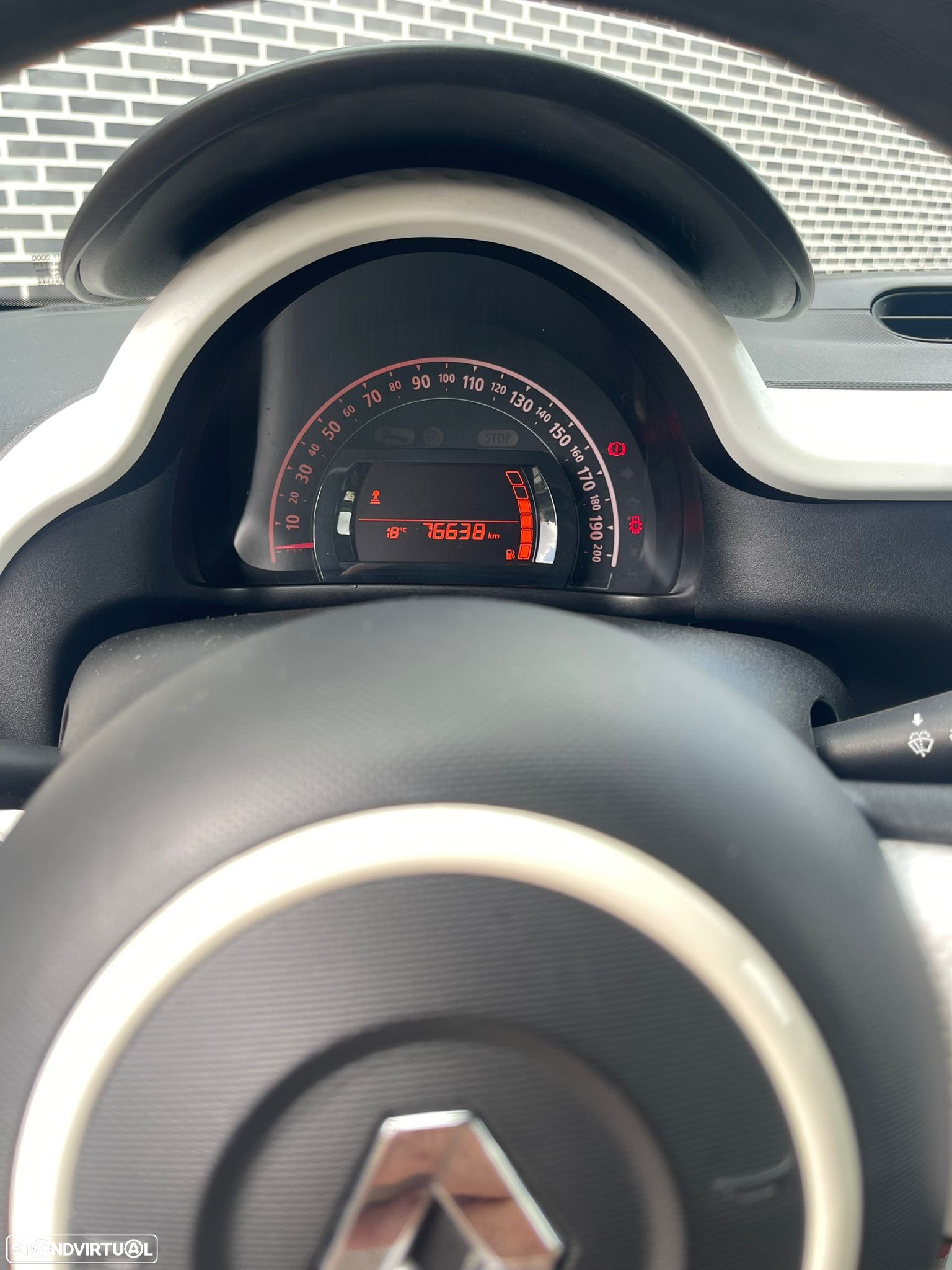 Renault Twingo 1.0 SCe Night&Day - 16