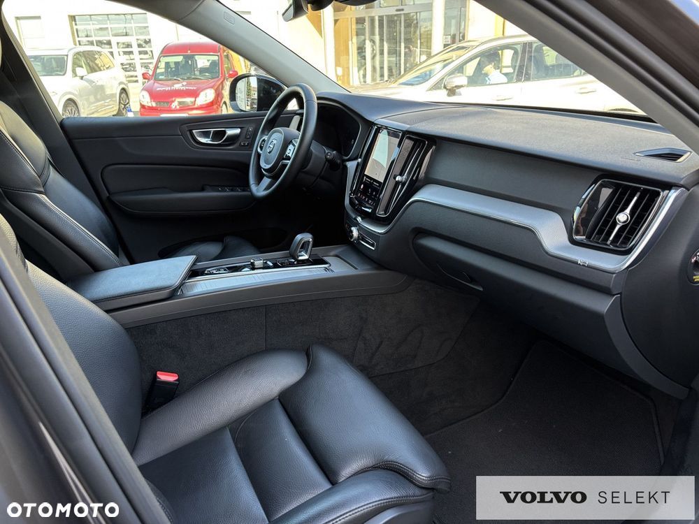 Volvo XC 60 - 8
