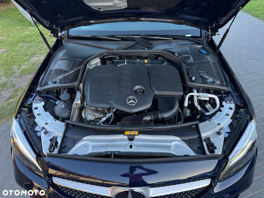 Mercedes-Benz Klasa C 200 d 9G-TRONIC AMG Line - 17