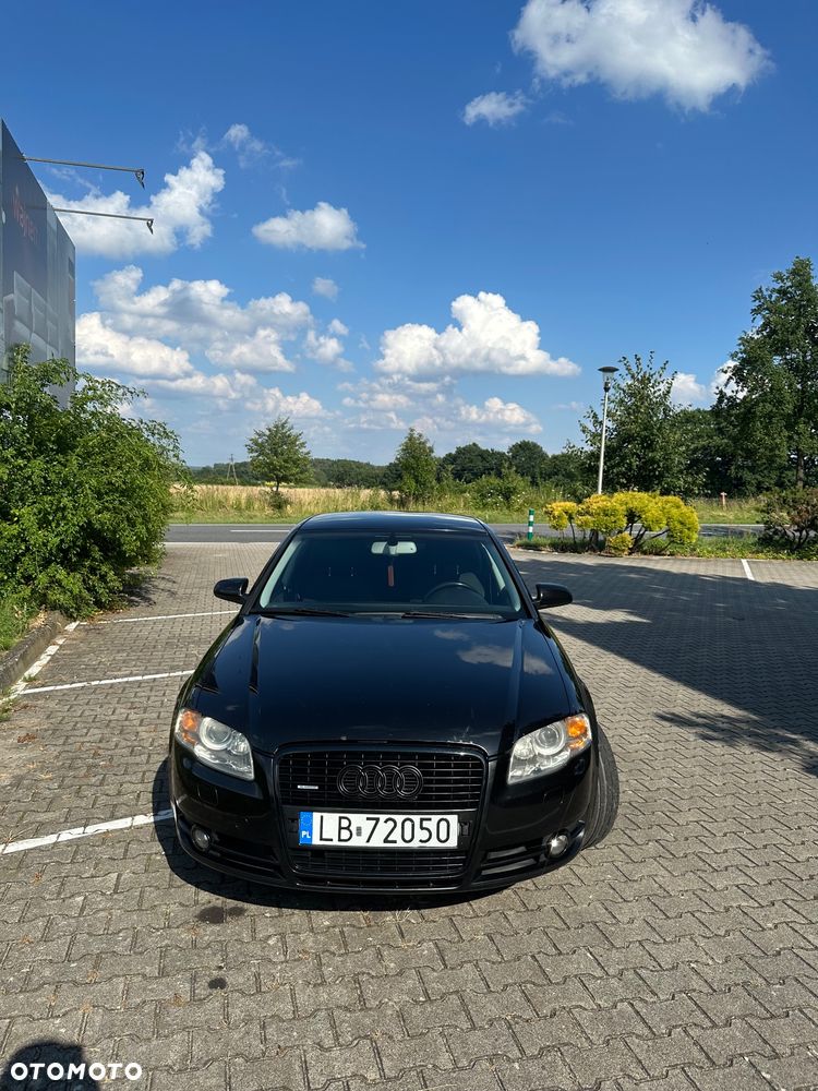 Audi A4 Limousine 2.0 T FSI quattro - 2