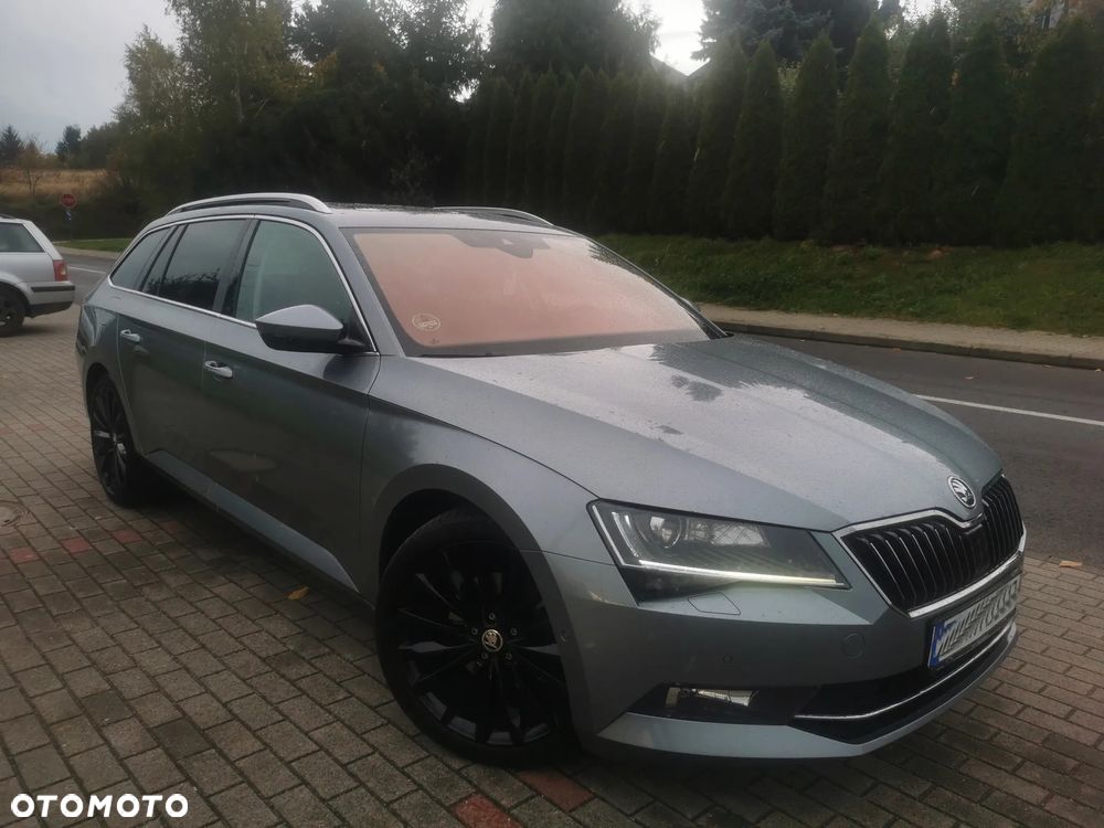 Skoda Superb 2.0 TDI DSG Premium Edition - 2