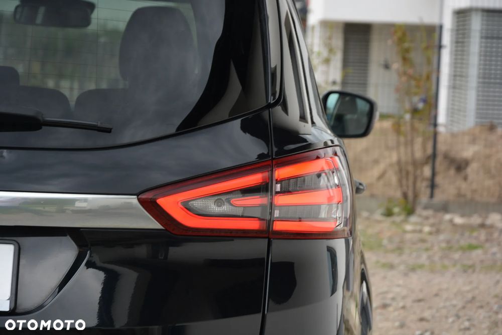 Ford S-Max 2.0 TDCi Titanium - 28