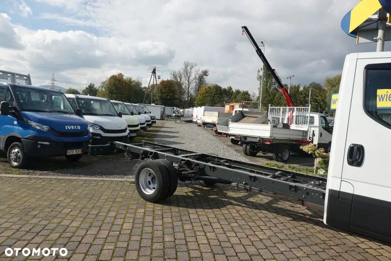 Iveco 35C16 rama wywrotka skrzynia HDS plandeka żuraw - 12