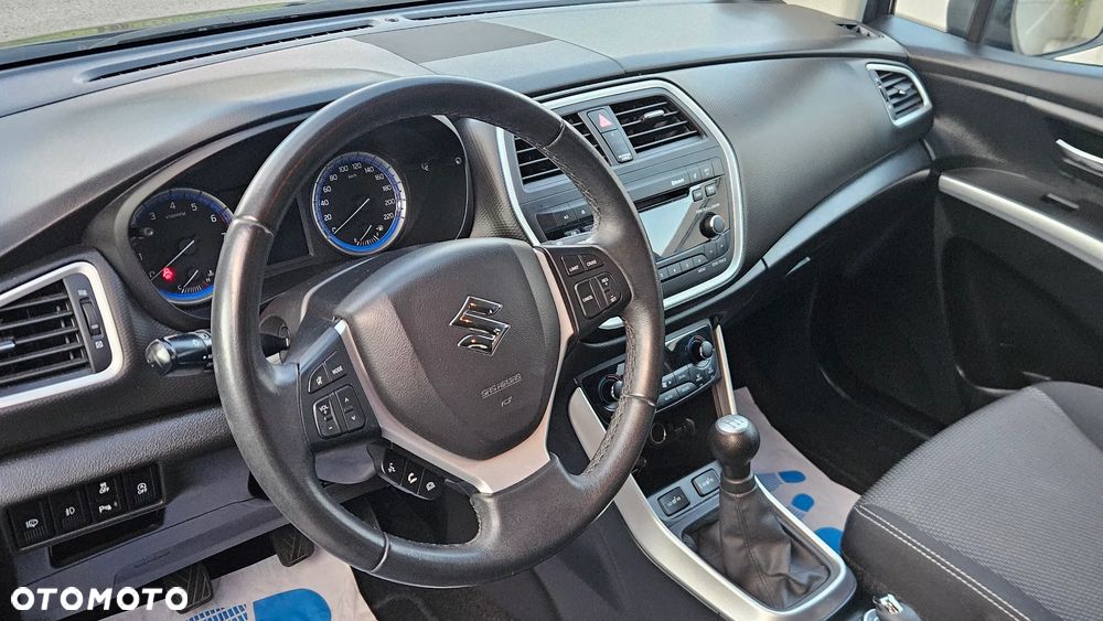 Suzuki SX4 S-Cross 1.6 Premium Plus - 18