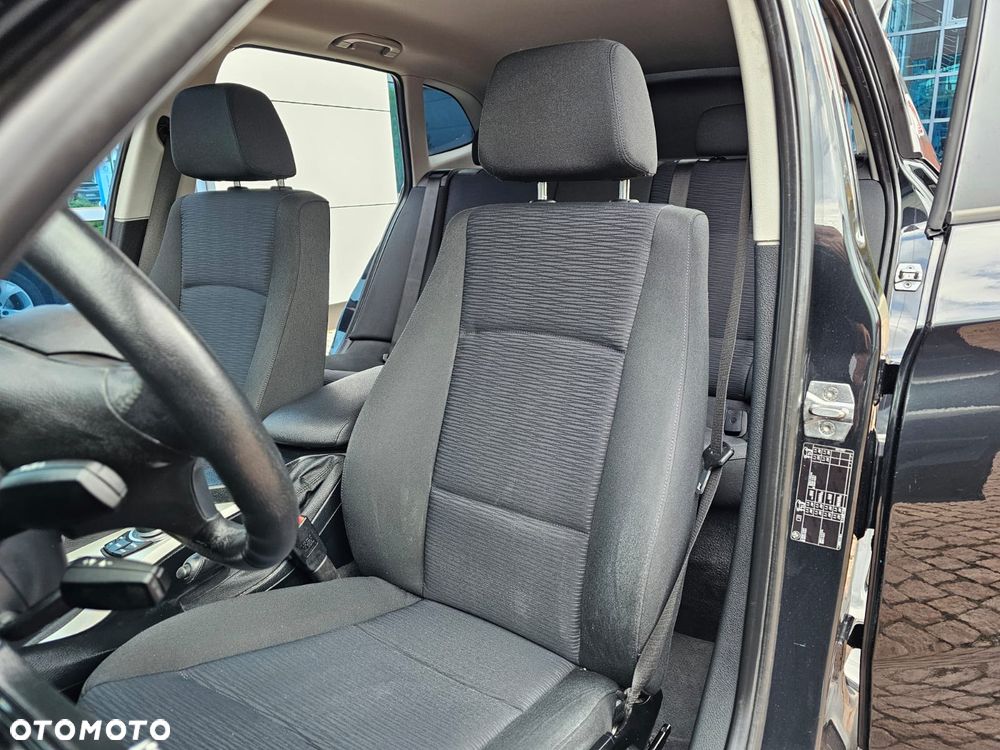 BMW X1 sDrive18d xLine - 34