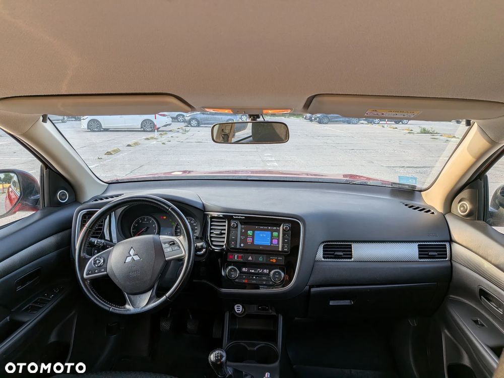 Mitsubishi Outlander 2.0 City Style 2WD - 12