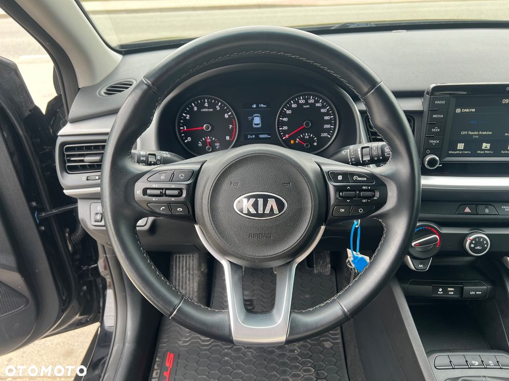 Kia Stonic 1.0 T-GDI L - 12