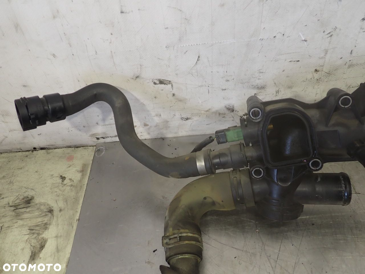 OBUDOWA TERMOSTATU FORD MONDEO MK4 2.0TDCI 9656182980 - 3