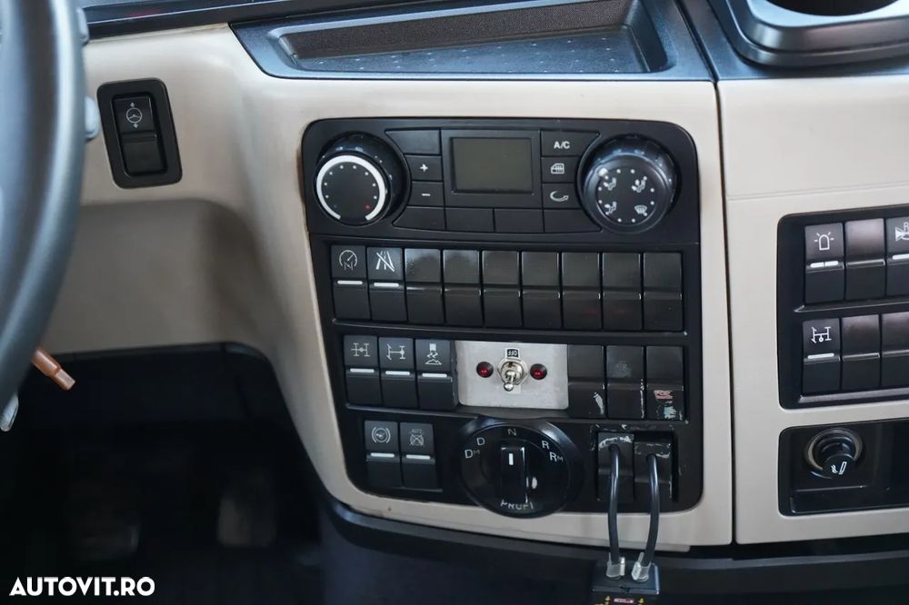 MAN TGS 26.420 / 6x4 / LIVRARE - 6,7 M / HDS FASSI F175A / EURO 6 / 2019 / RADIOCOMANDĂ / ROTATOARE - 27