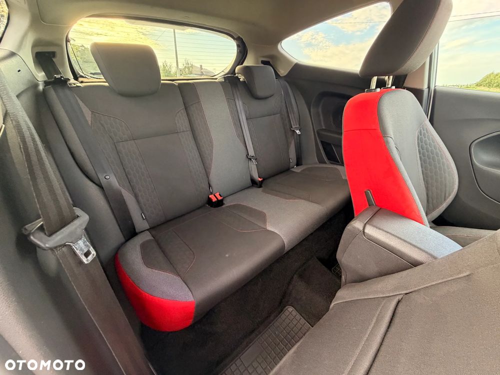 Ford Fiesta 1.6 TDCi Silver X - 13