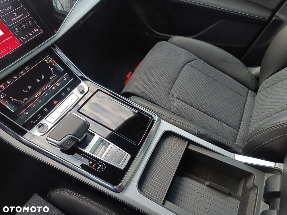 Audi Q7 - 16