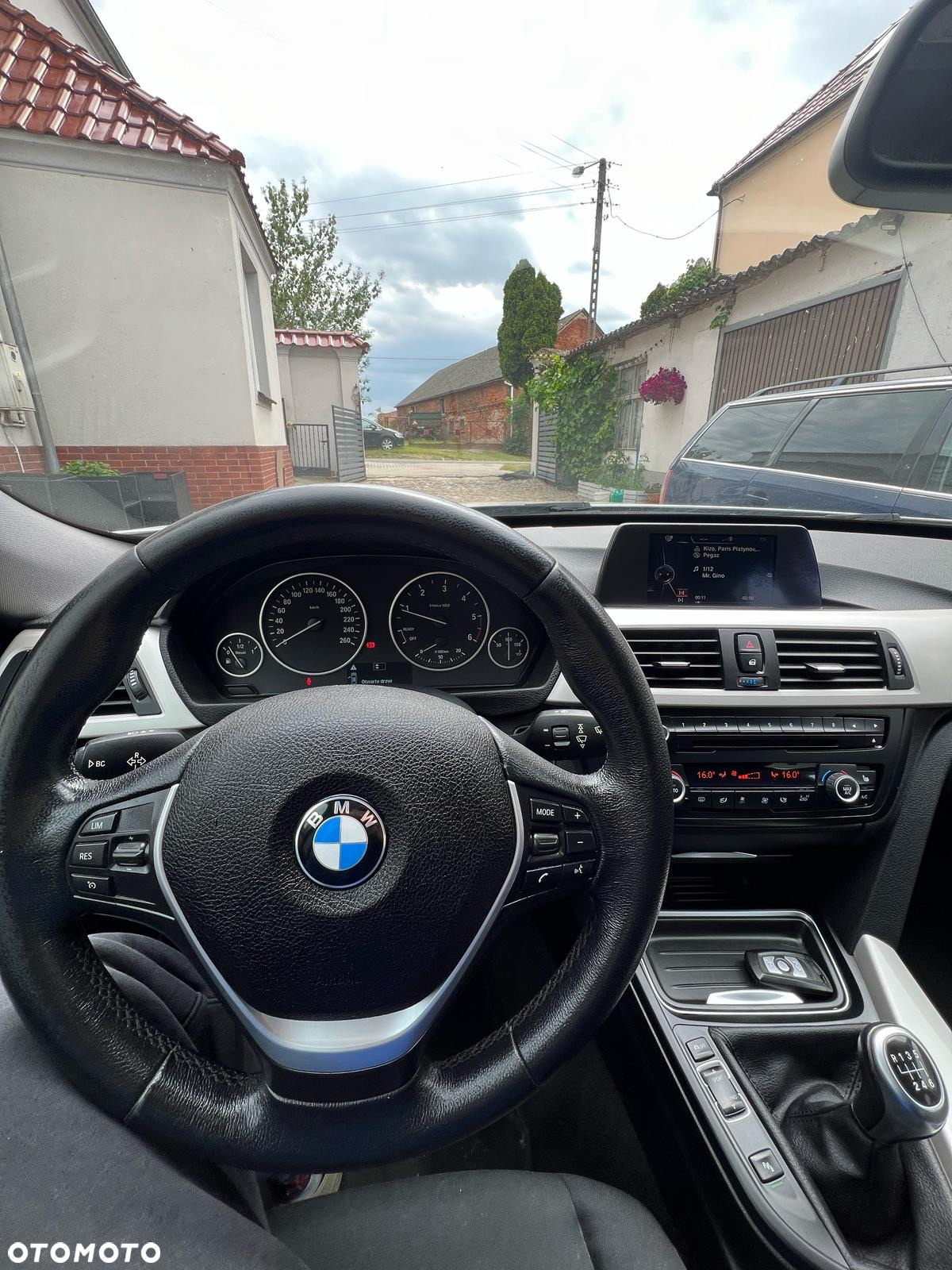 BMW 3GT 320d GT - 14