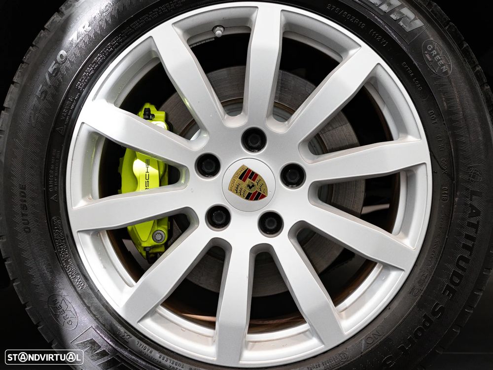 Porsche Cayenne E-Hybrid - 18